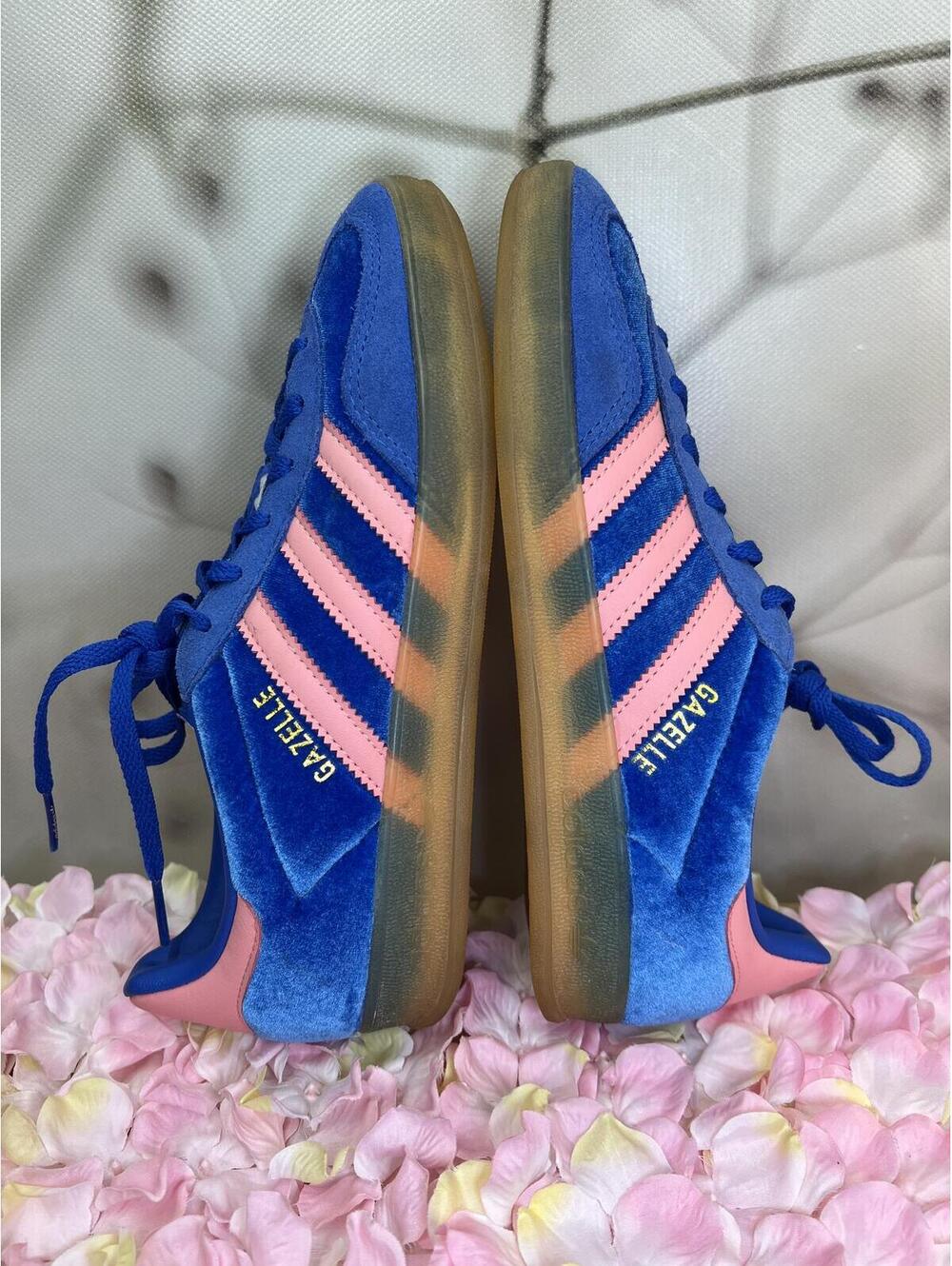 Gazelle  Adidas Indoor in Blue, Semi Pink & Gum - Picture 4 of 9